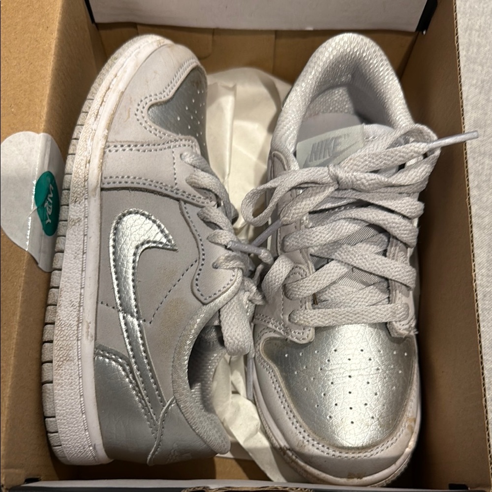 Nike Jordan 1 retro low OG badly used size 10 silver snd grey kids. In box.